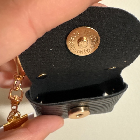 Dior Ribbon Keychain - Picture 4 of 5